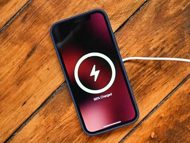 平阴苹果手机维修分享iPhone 12可以随便充电吗 